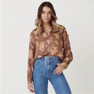 Spell Meadowland Linen Top in Hazelnut Medium